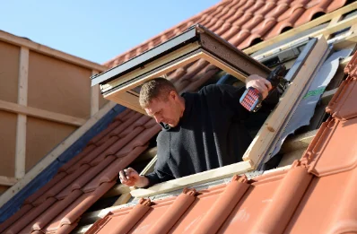 Pose de fenêtres de toit Velux à Hallines